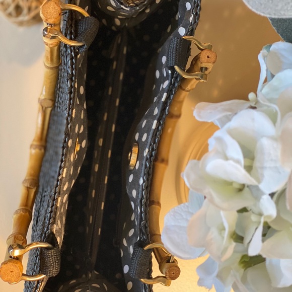 Handbag - Picture 2 of 2